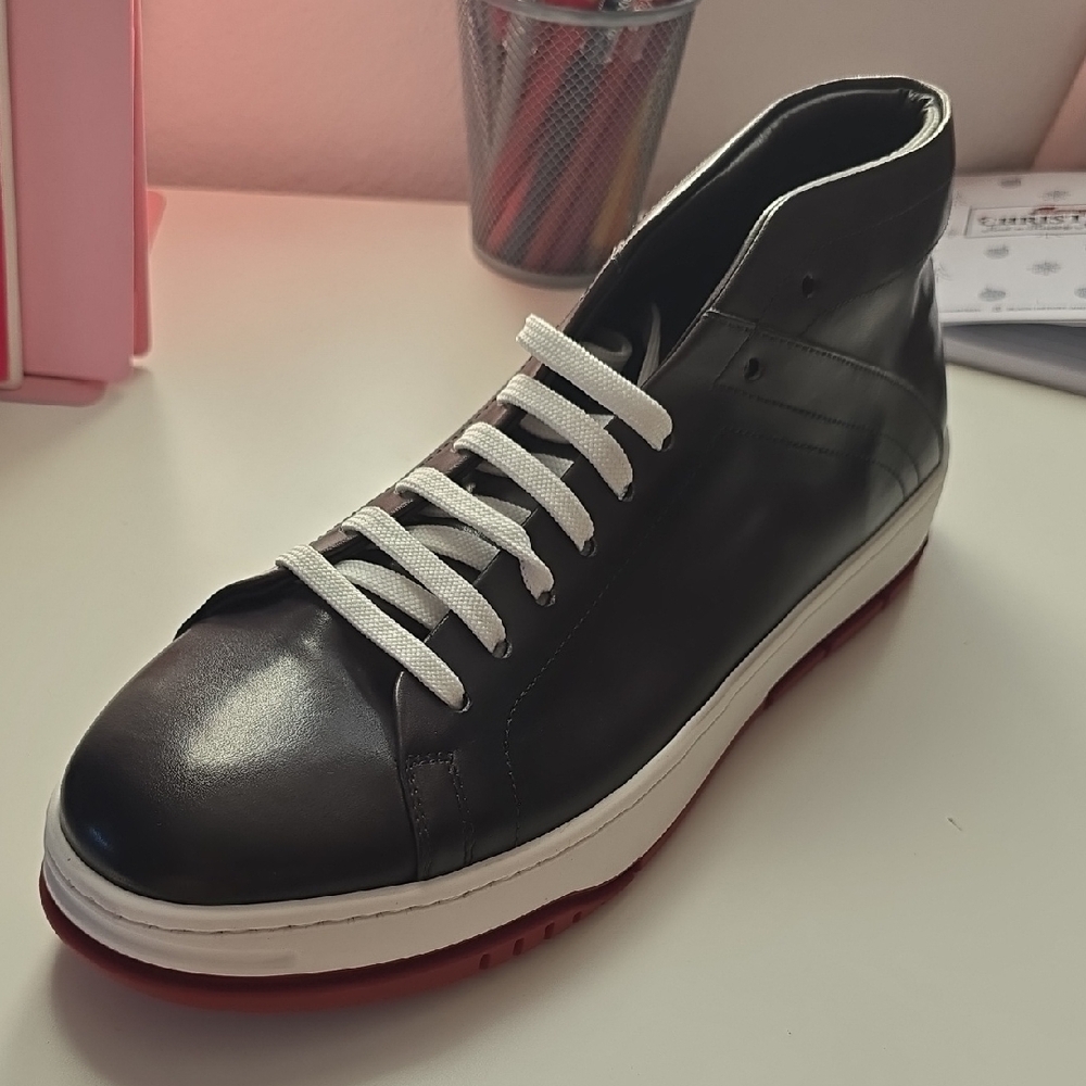 Black and White High-Top Sneakers with Classic Design